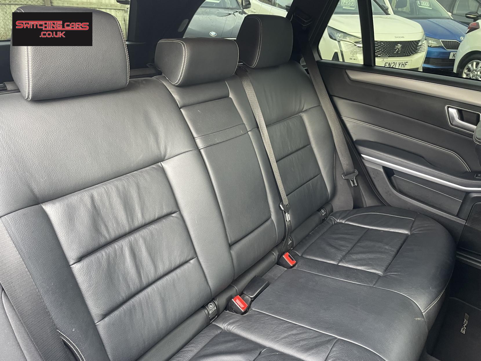 Mercedes-Benz E Class 2.1 E220 BlueTEC AMG Night Edition Estate 5dr Diesel G-Tronic+ Euro 6 (s/s) (177 ps)