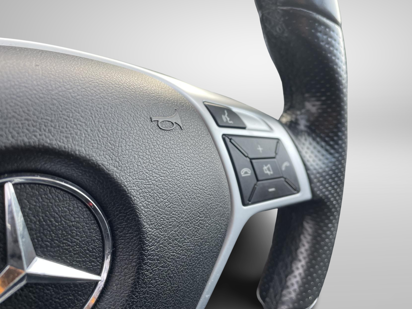 Mercedes-Benz E Class 2.1 E220 BlueTEC AMG Night Edition Estate 5dr Diesel G-Tronic+ Euro 6 (s/s) (177 ps)