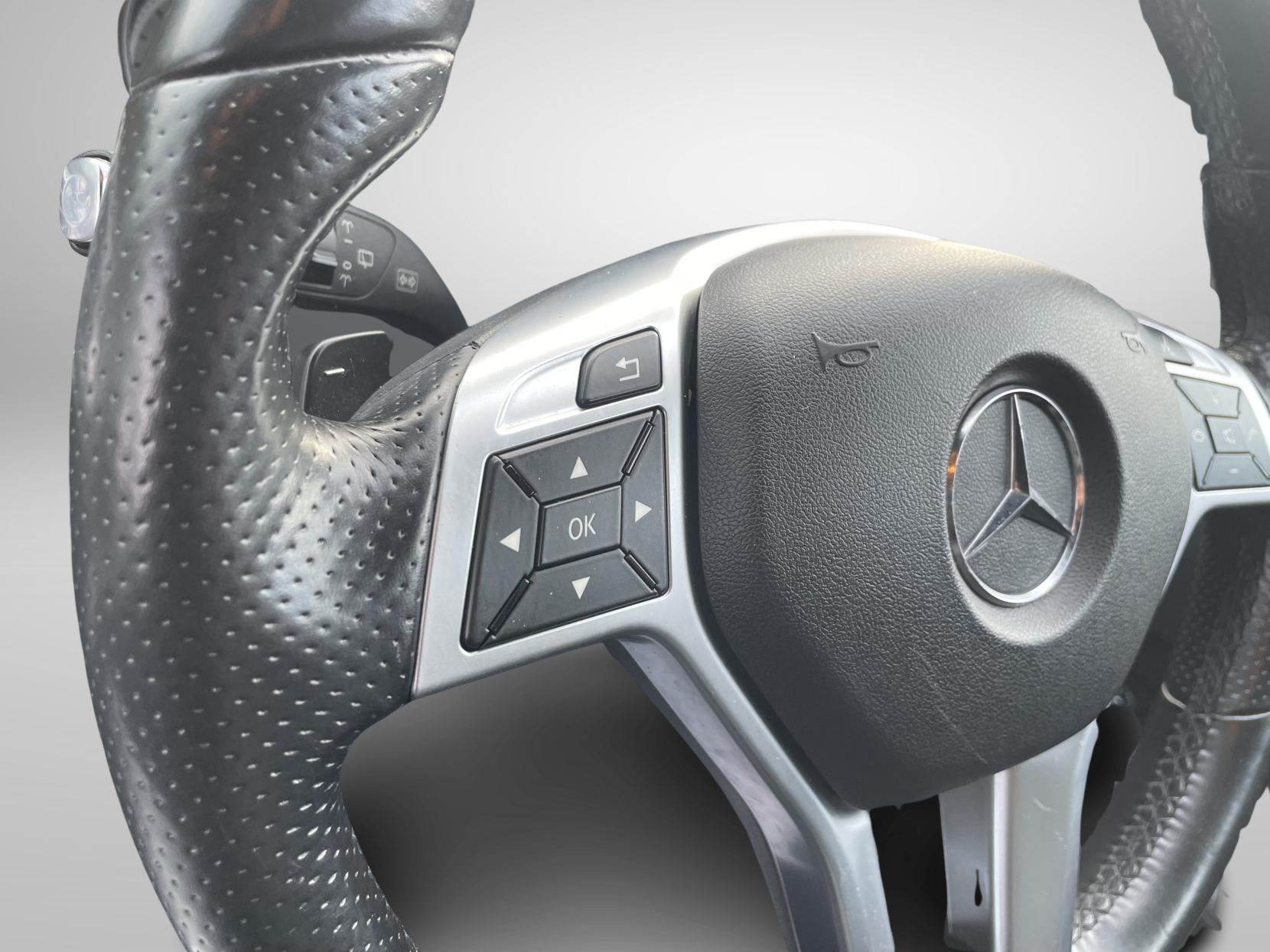 Mercedes-Benz E Class 2.1 E220 BlueTEC AMG Night Edition Estate 5dr Diesel G-Tronic+ Euro 6 (s/s) (177 ps)