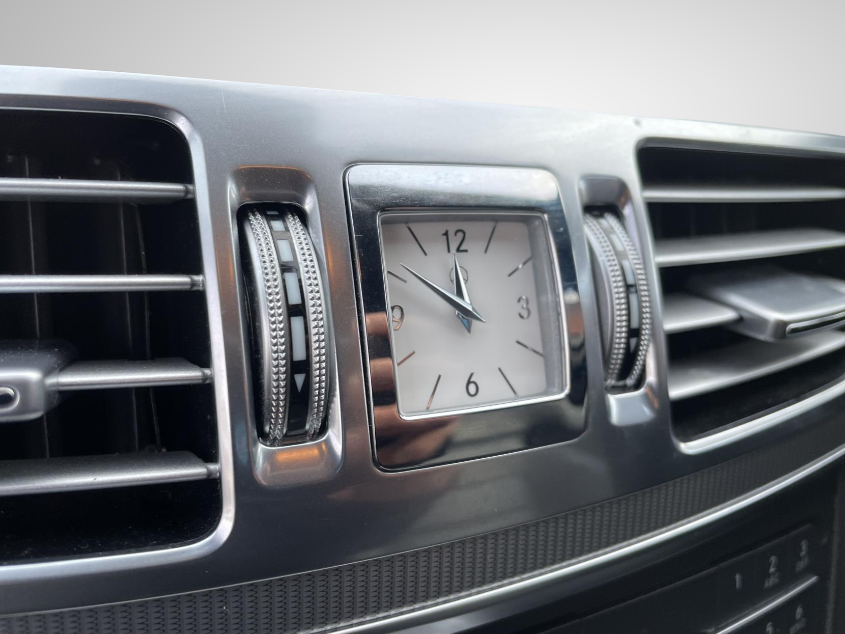 Mercedes-Benz E Class 2.1 E220 BlueTEC AMG Night Edition Estate 5dr Diesel G-Tronic+ Euro 6 (s/s) (177 ps)