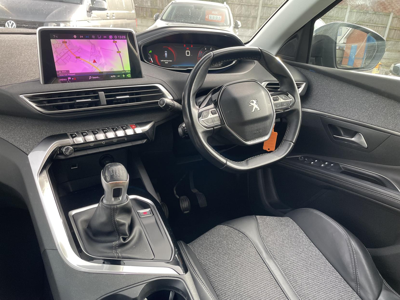 Peugeot 5008 1.5 BlueHDi Allure SUV 5dr Diesel Manual Euro 6 (s/s) (130 ps)