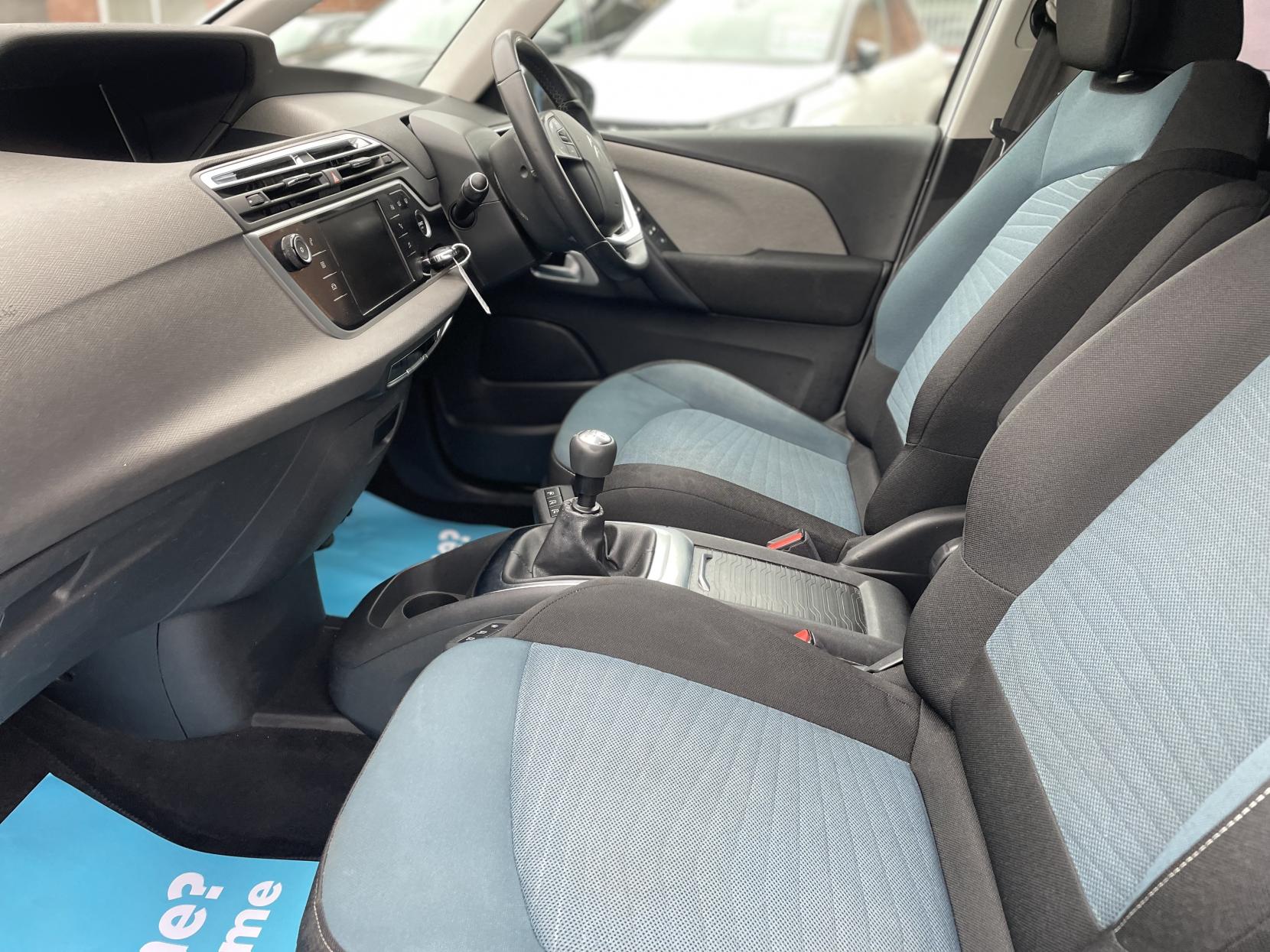 Citroen Grand C4 Picasso 1.6 BlueHDi Feel MPV 5dr Diesel Manual Euro 6 (s/s) (120 ps)