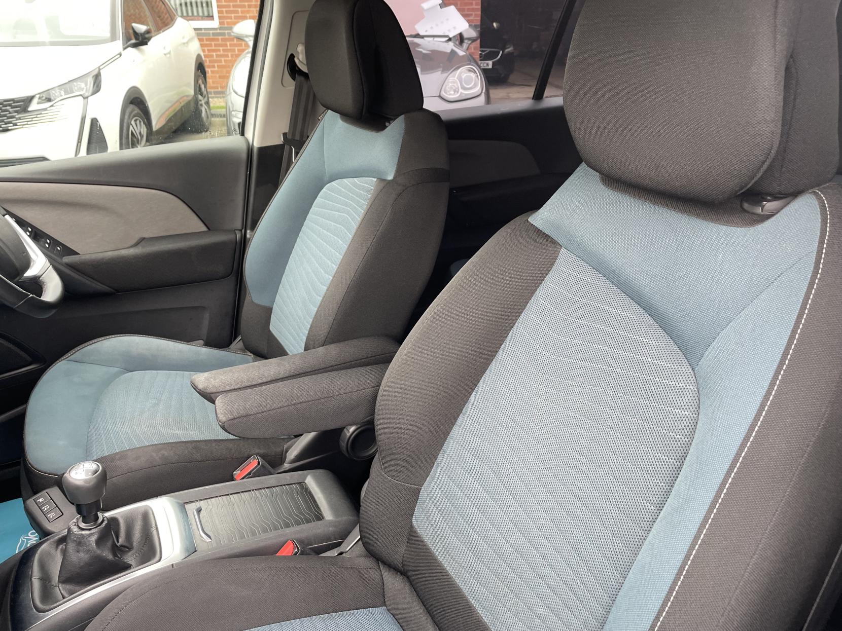 Citroen Grand C4 Picasso 1.6 BlueHDi Feel MPV 5dr Diesel Manual Euro 6 (s/s) (120 ps)