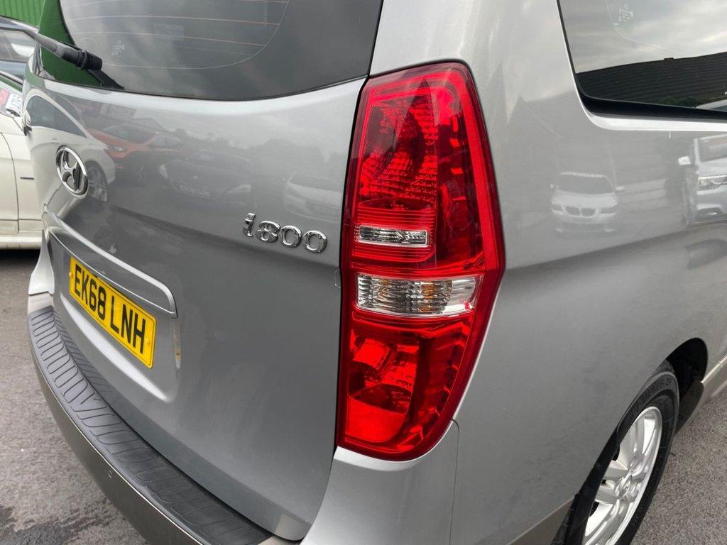 Hyundai i800 2.5 CRDi SE MPV 5dr Diesel Manual Euro 6 (136 ps)