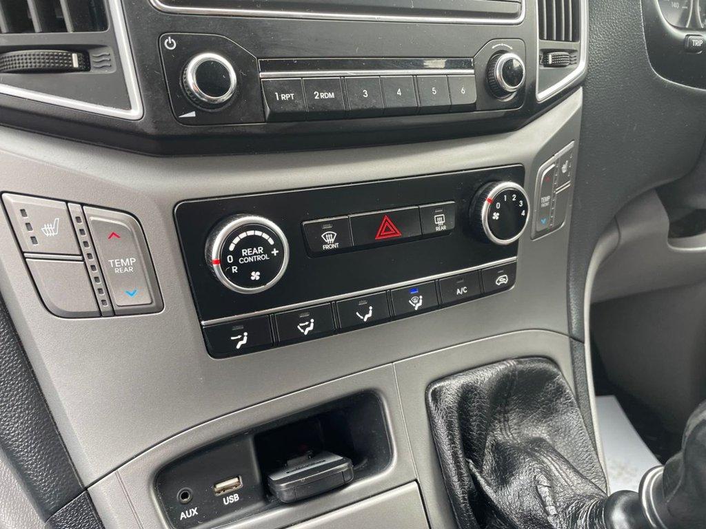 Hyundai i800 2.5 CRDi SE MPV 5dr Diesel Manual Euro 6 (136 ps)