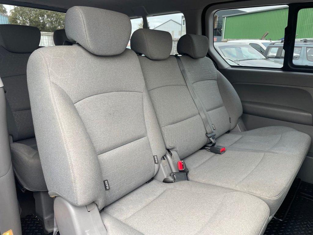 Hyundai i800 2.5 CRDi SE MPV 5dr Diesel Manual Euro 6 (136 ps)