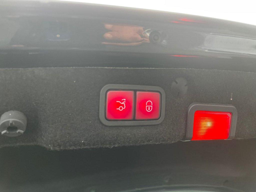 Mercedes-Benz C Class 2.1 C220 BlueTEC Sport Saloon 4dr Diesel G-Tronic+ Euro 6 (s/s) (170 ps)