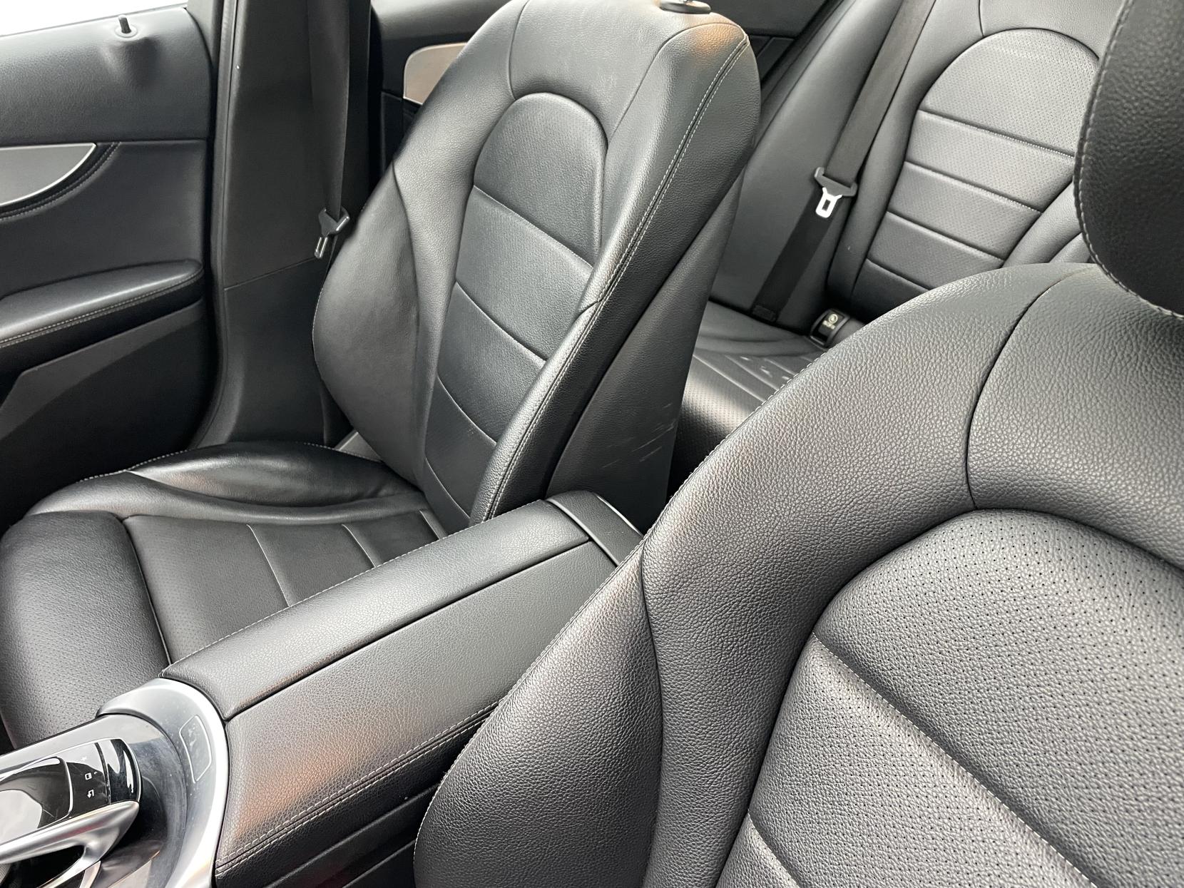 Mercedes-Benz C Class 2.1 C220 BlueTEC Sport Saloon 4dr Diesel G-Tronic+ Euro 6 (s/s) (170 ps)