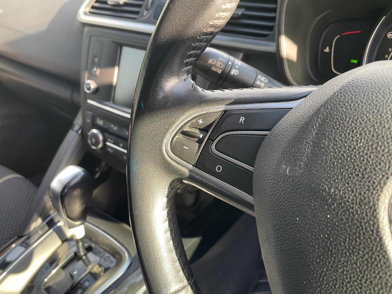 Renault Kadjar 1.5 dCi Dynamique Nav SUV 5dr Diesel EDC Euro 6 (s/s) (110 ps)