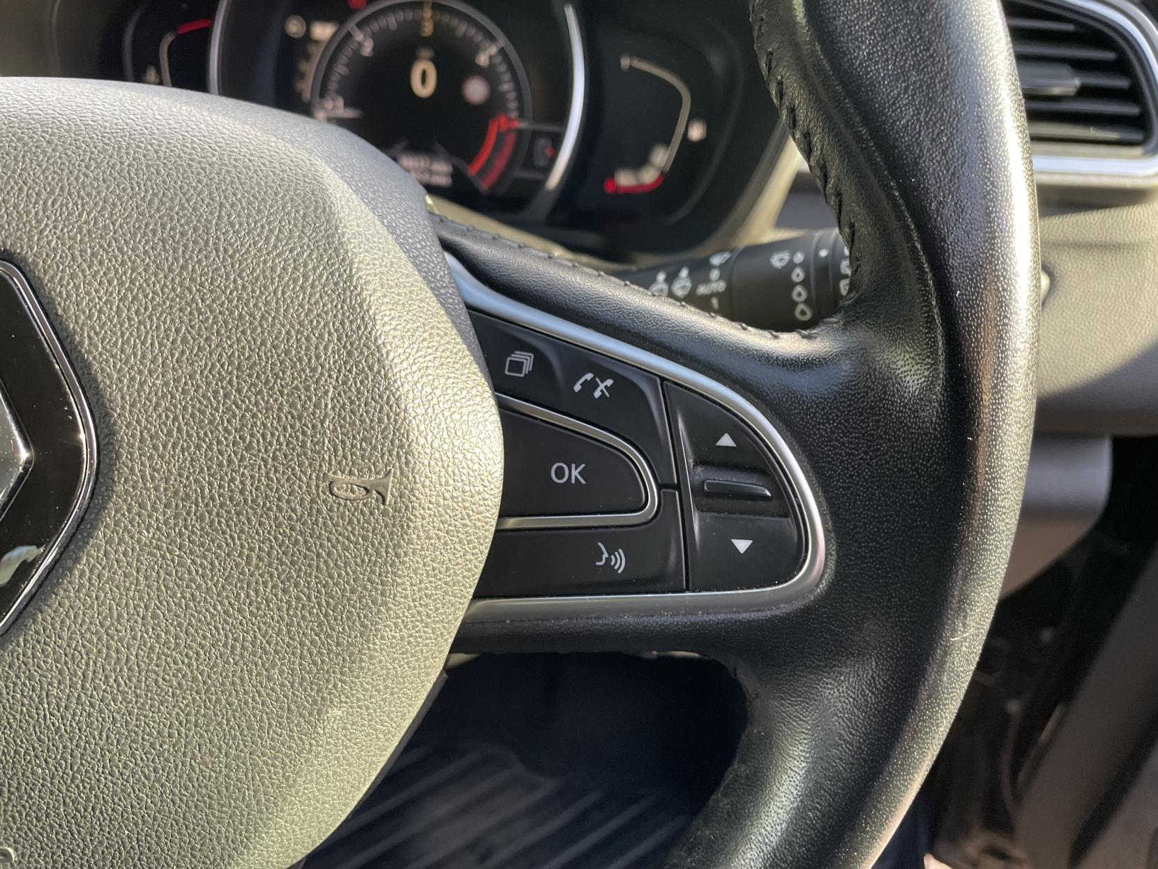 Renault Kadjar 1.5 dCi Dynamique Nav SUV 5dr Diesel EDC Euro 6 (s/s) (110 ps)