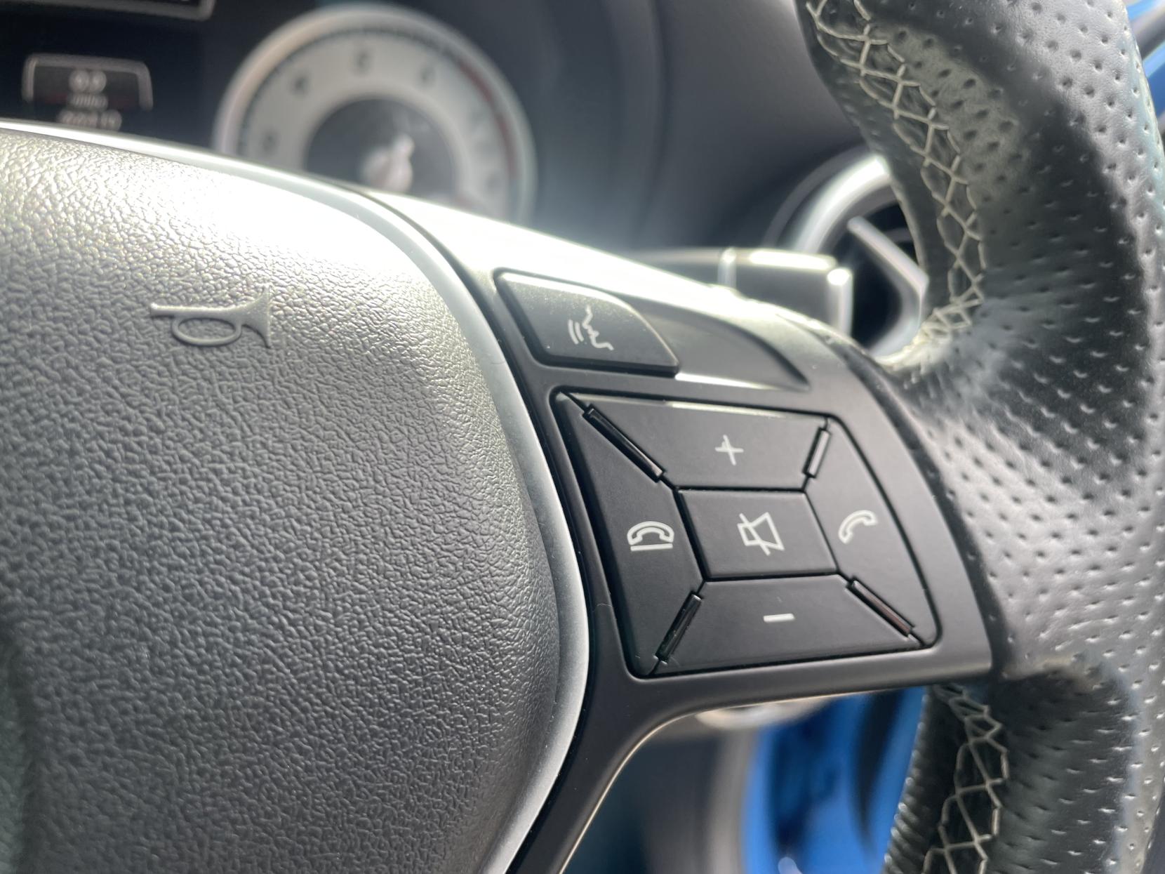 Mercedes-Benz A Class 1.6 A180 Sport Hatchback 5dr Petrol 7G-DCT Euro 6 (s/s) (122 ps)