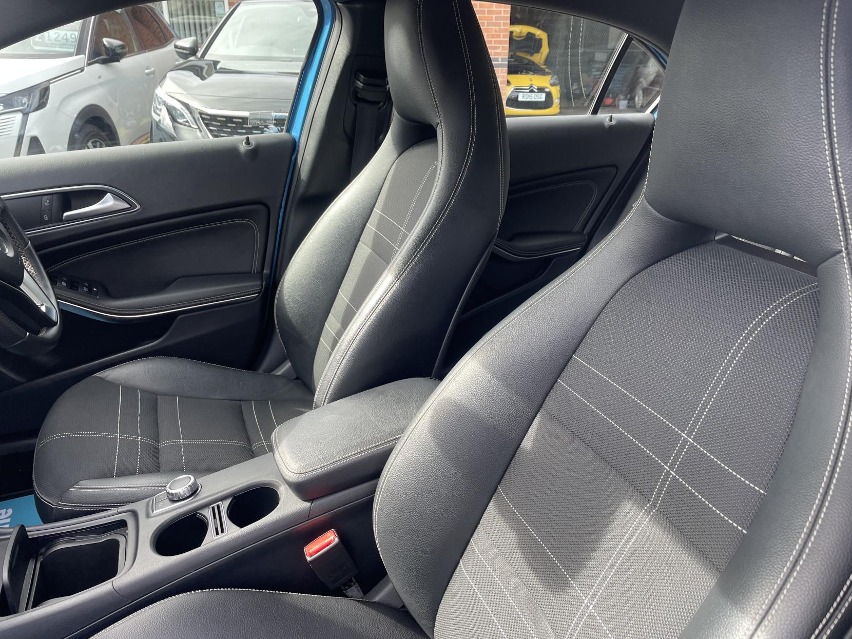 Mercedes-Benz A Class 1.6 A180 Sport Hatchback 5dr Petrol 7G-DCT Euro 6 (s/s) (122 ps)