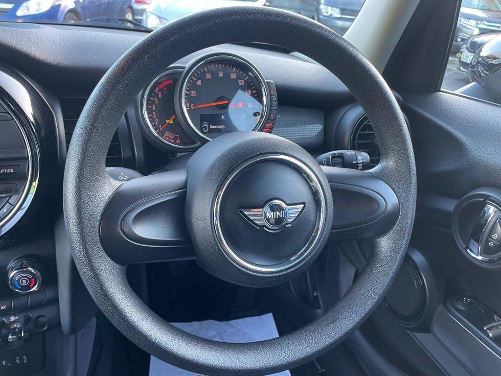 MINI Hatch 1.5 Cooper Hatchback 5dr Petrol Manual Euro 6 (s/s) (136 ps)