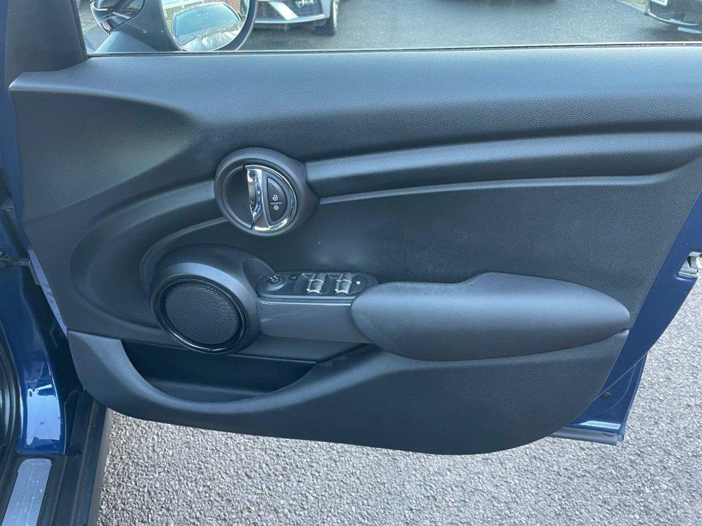 MINI Hatch 1.5 Cooper Hatchback 5dr Petrol Manual Euro 6 (s/s) (136 ps)