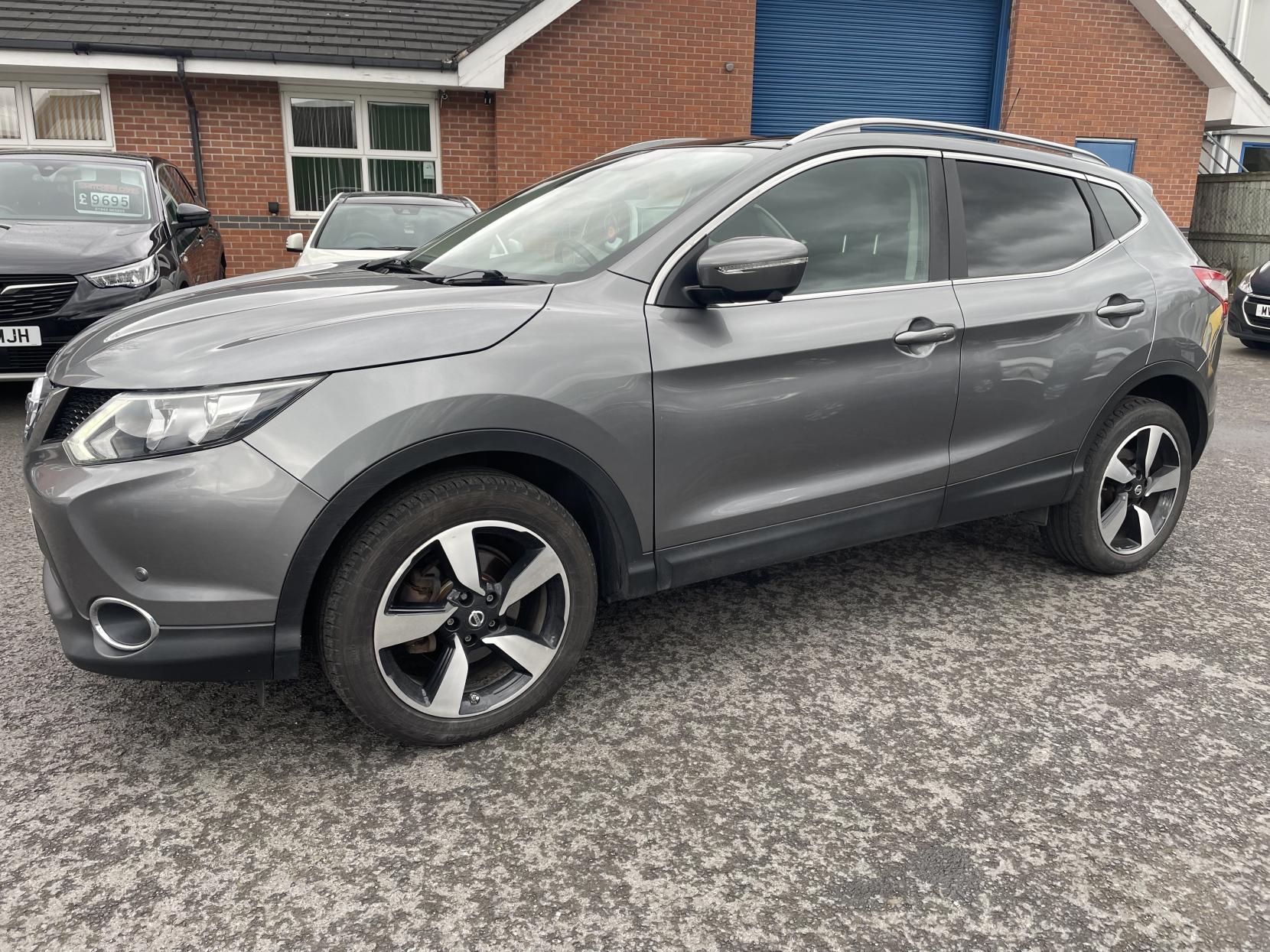 Nissan Qashqai 1.5 dCi n-tec+ SUV 5dr Diesel Manual 2WD Euro 6 (s/s) (110 ps)