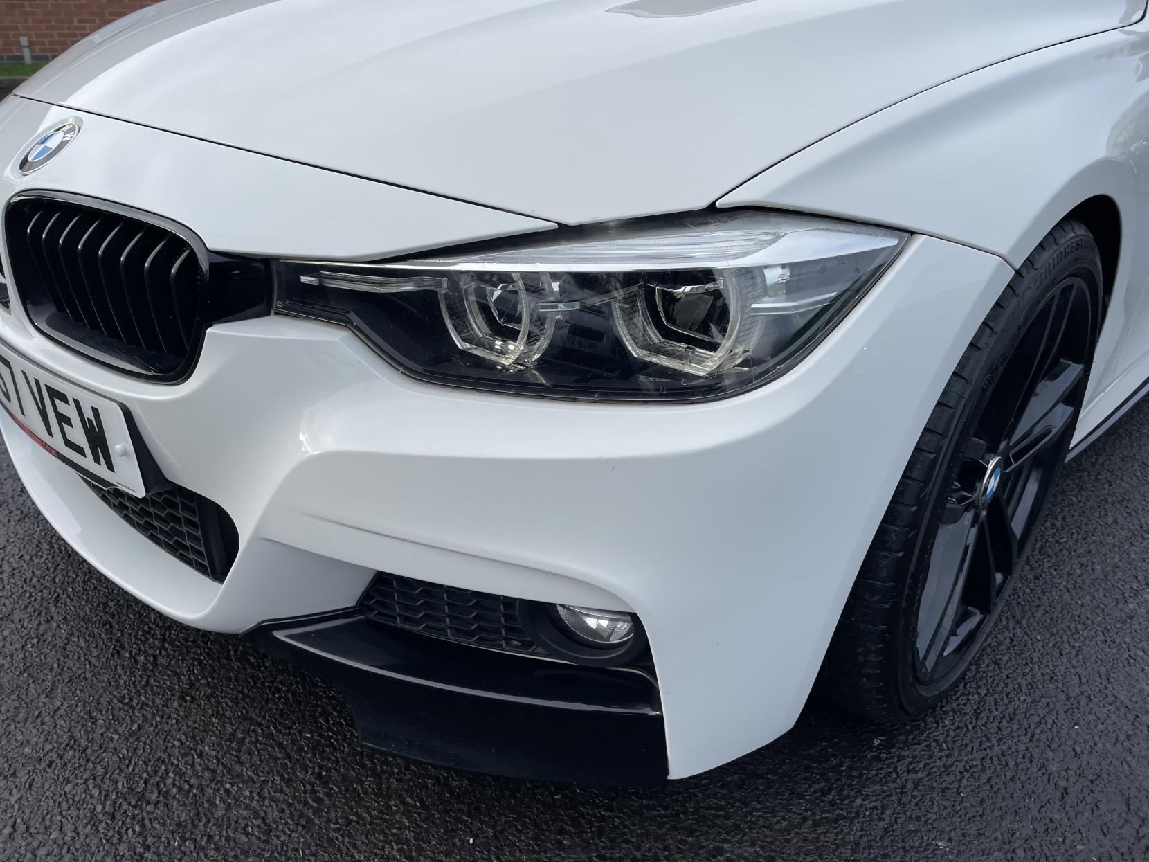 BMW 3 Series 2.0 320d M Sport Shadow Edition Touring 5dr Diesel Auto Euro 6 (s/s) (190 ps)