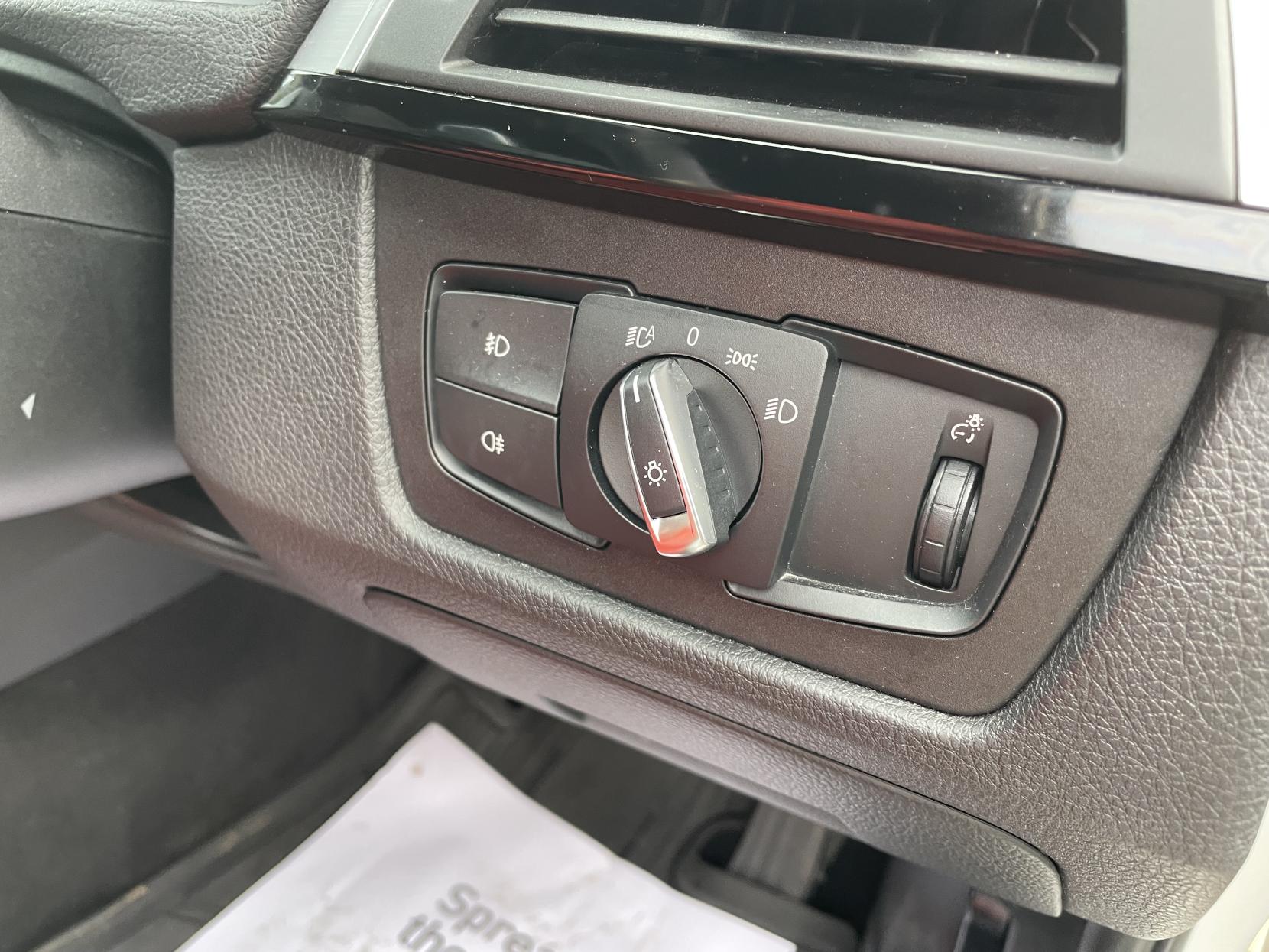 BMW 3 Series 2.0 320d M Sport Shadow Edition Touring 5dr Diesel Auto Euro 6 (s/s) (190 ps)