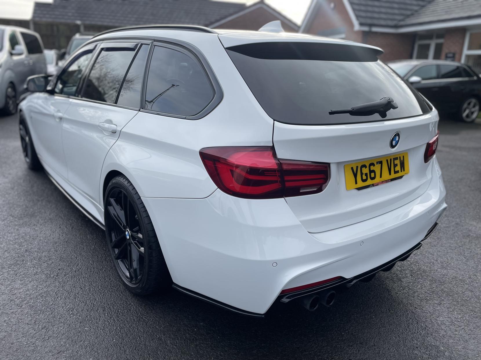 BMW 3 Series 2.0 320d M Sport Shadow Edition Touring 5dr Diesel Auto Euro 6 (s/s) (190 ps)