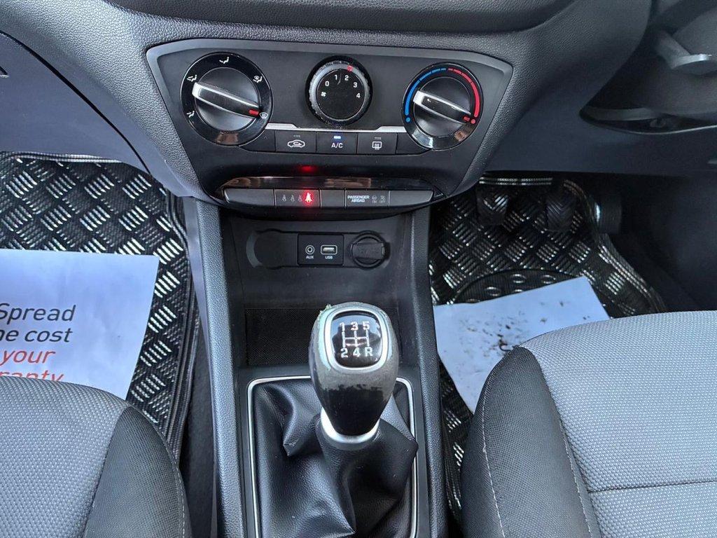 Hyundai i20 1.2 SE Hatchback 5dr Petrol Manual Euro 6 (84 ps)