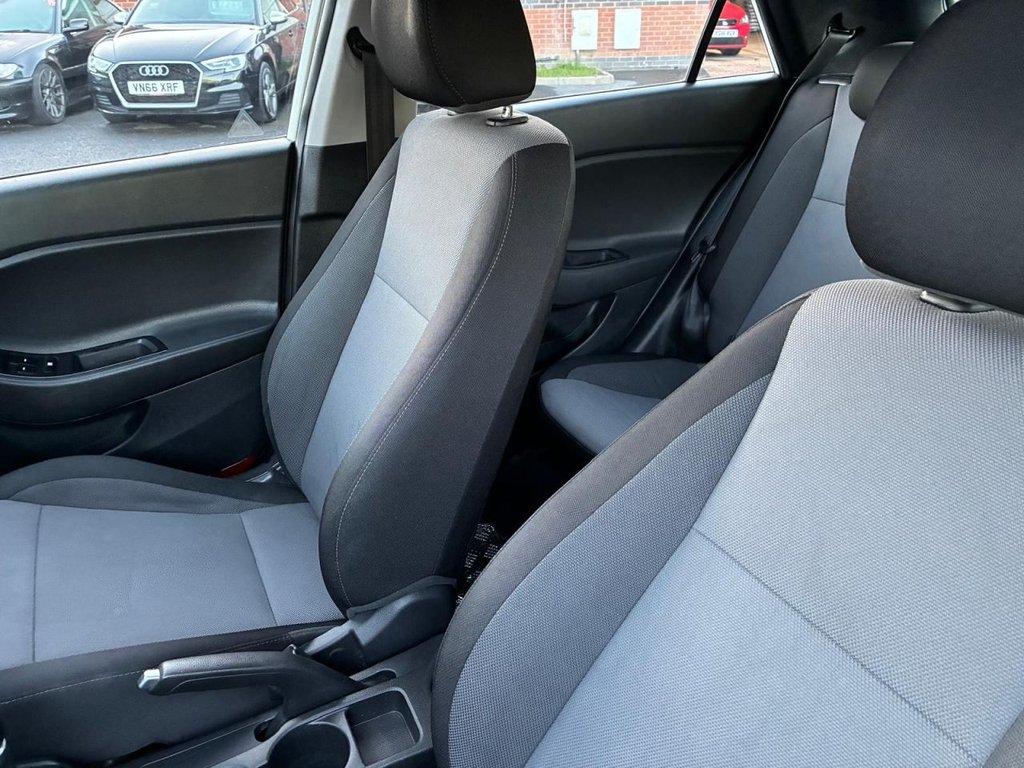 Hyundai i20 1.2 SE Hatchback 5dr Petrol Manual Euro 6 (84 ps)