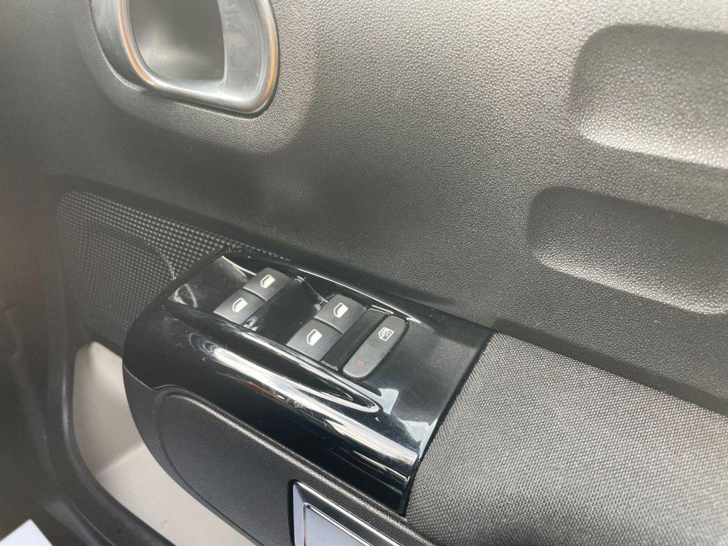 Citroen C3 1.2 PureTech Flair Hatchback 5dr Petrol Manual Euro 6 (82 ps)