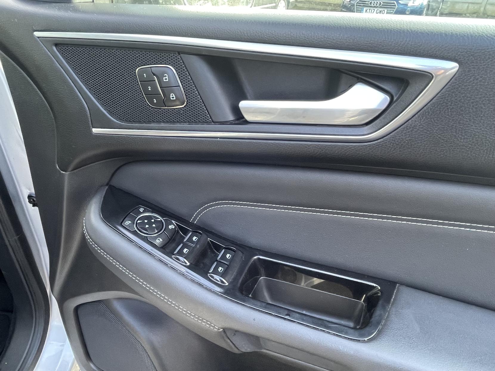 Ford S-Max 2.0 TDCi Titanium MPV 5dr Diesel Manual Euro 6 (s/s) (150 ps)