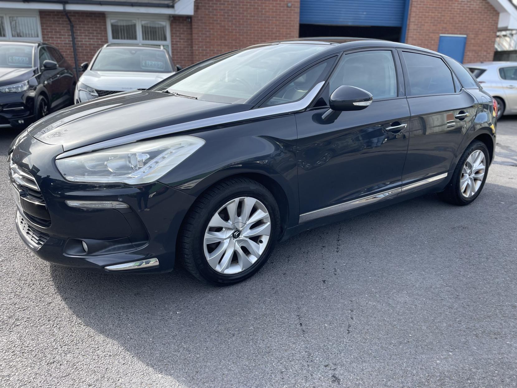 Citroen DS5 1.6 e-HDi Airdream DStyle Hatchback 5dr Diesel EGS6 Euro 5 (s/s) (110 ps)