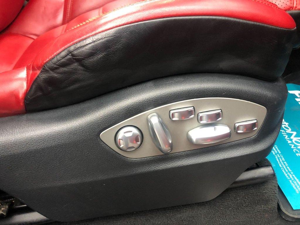 Porsche Cayenne 4.2 TD V8 S SUV 5dr Diesel TiptronicS 4WD Euro 5 (s/s) (385 ps)