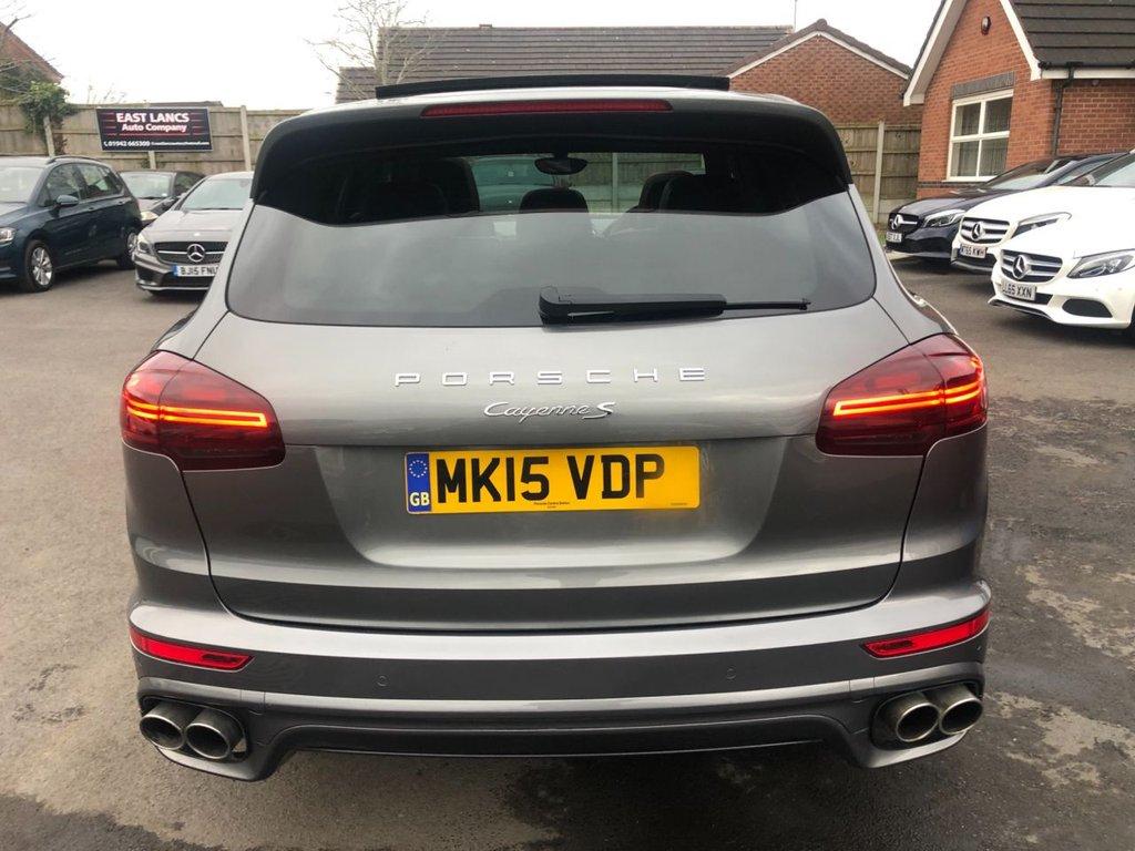 Porsche Cayenne 4.2 TD V8 S SUV 5dr Diesel TiptronicS 4WD Euro 5 (s/s) (385 ps)