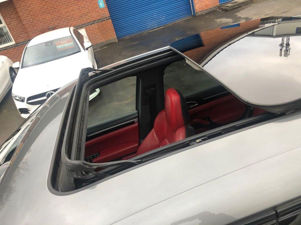 Porsche Cayenne 4.2 TD V8 S SUV 5dr Diesel TiptronicS 4WD Euro 5 (s/s) (385 ps)