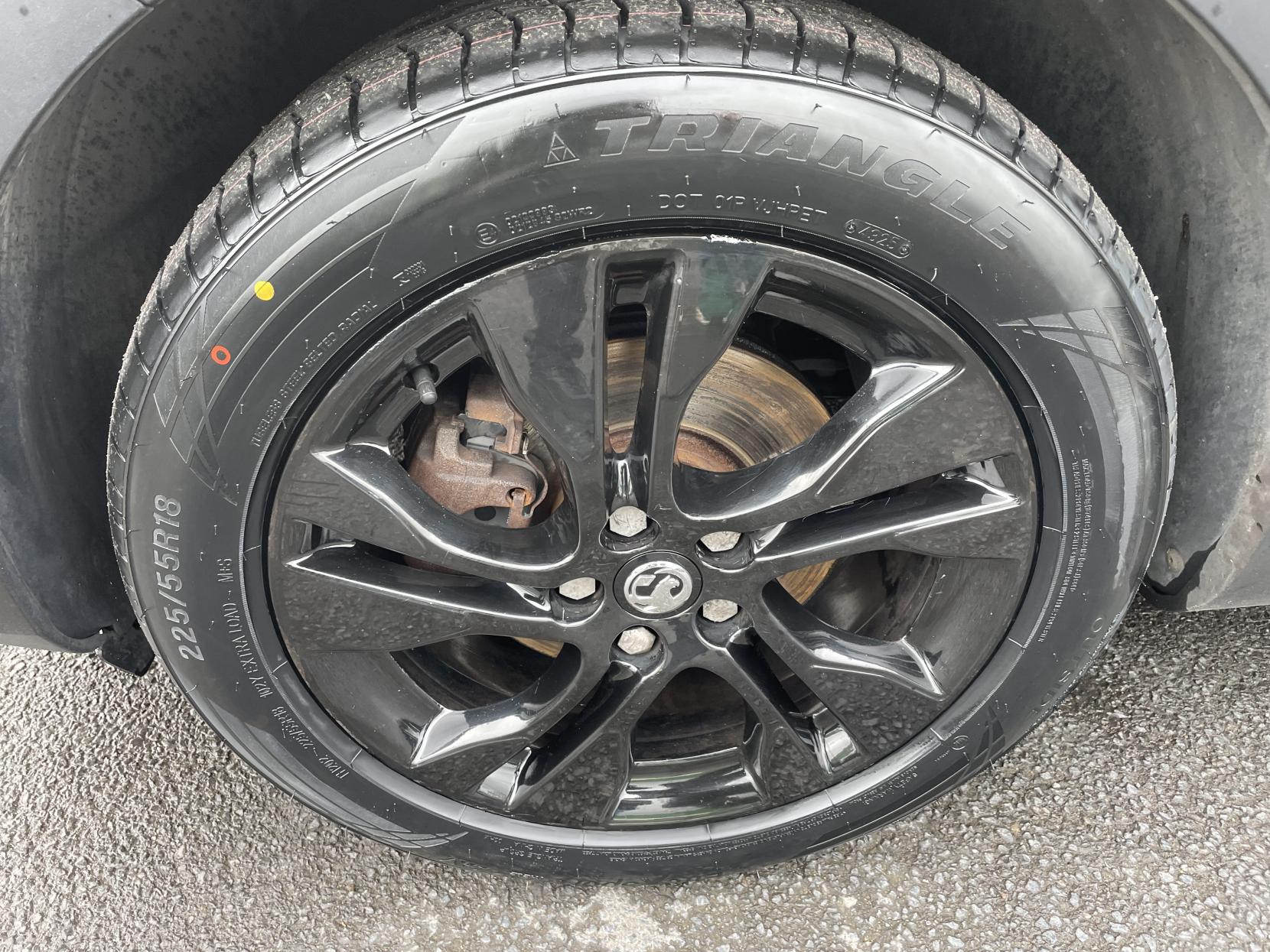 Vauxhall Grandland X 1.2 Turbo SRi Nav SUV 5dr Petrol Manual Euro 6 (s/s) (130 ps)