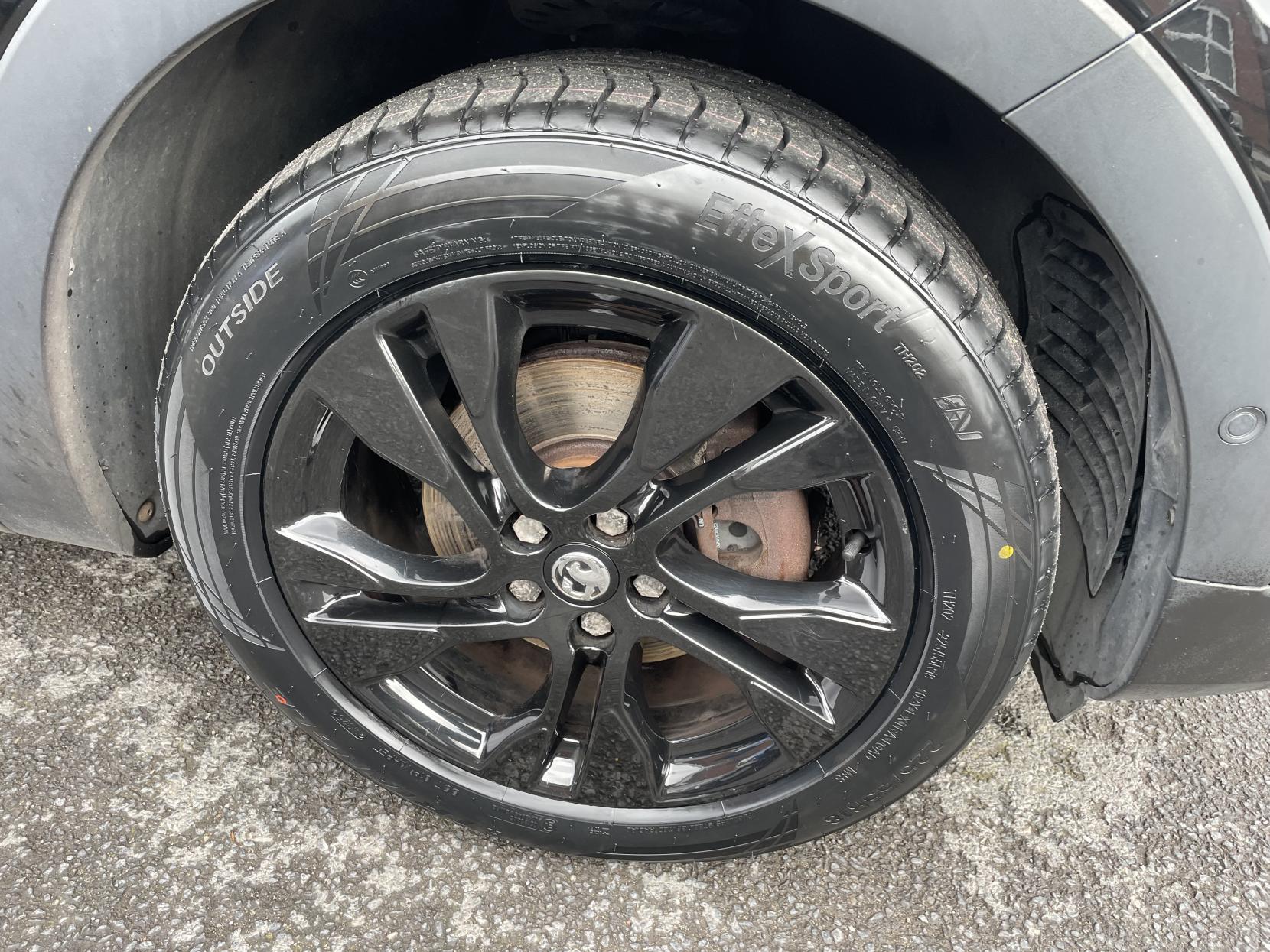 Vauxhall Grandland X 1.2 Turbo SRi Nav SUV 5dr Petrol Manual Euro 6 (s/s) (130 ps)