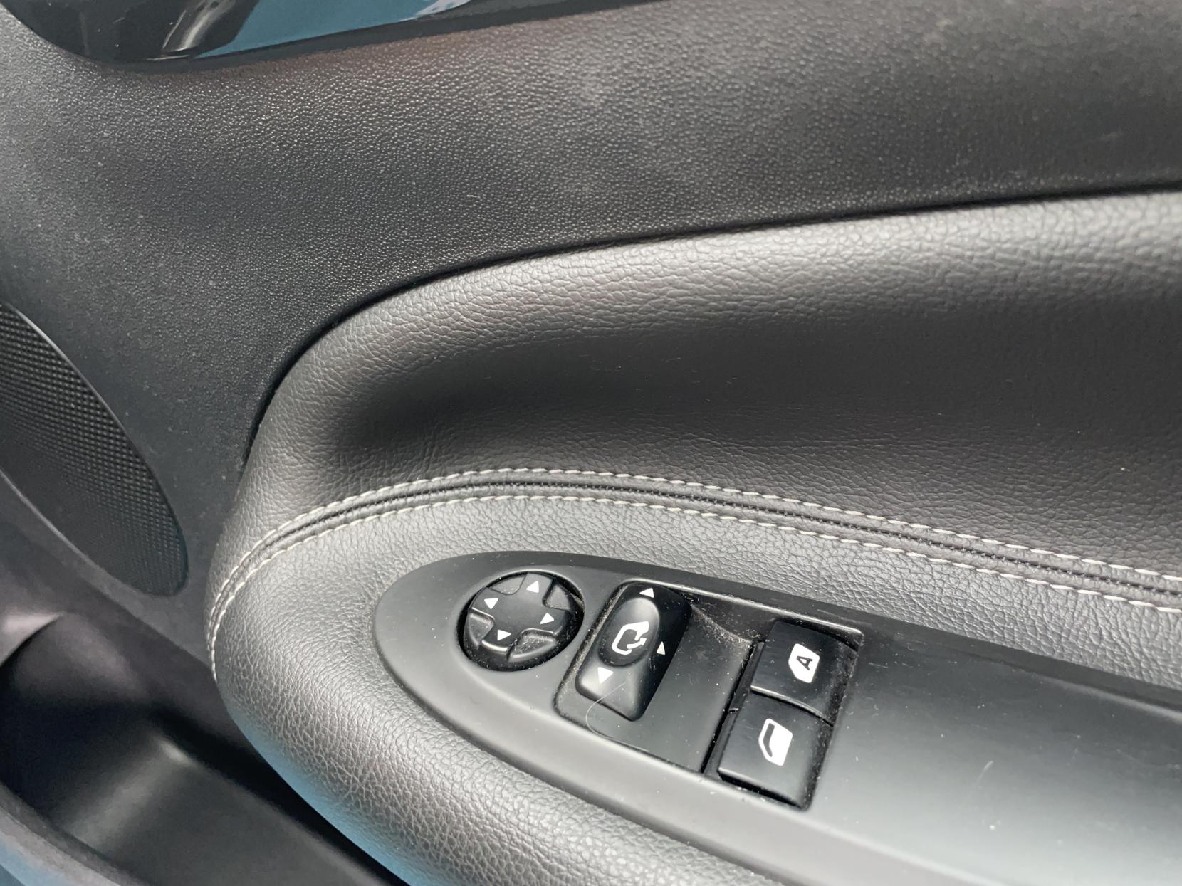 Citroen DS3 1.6 THP DSport Plus Hatchback 3dr Petrol Manual Euro 6 (s/s) (165 ps)