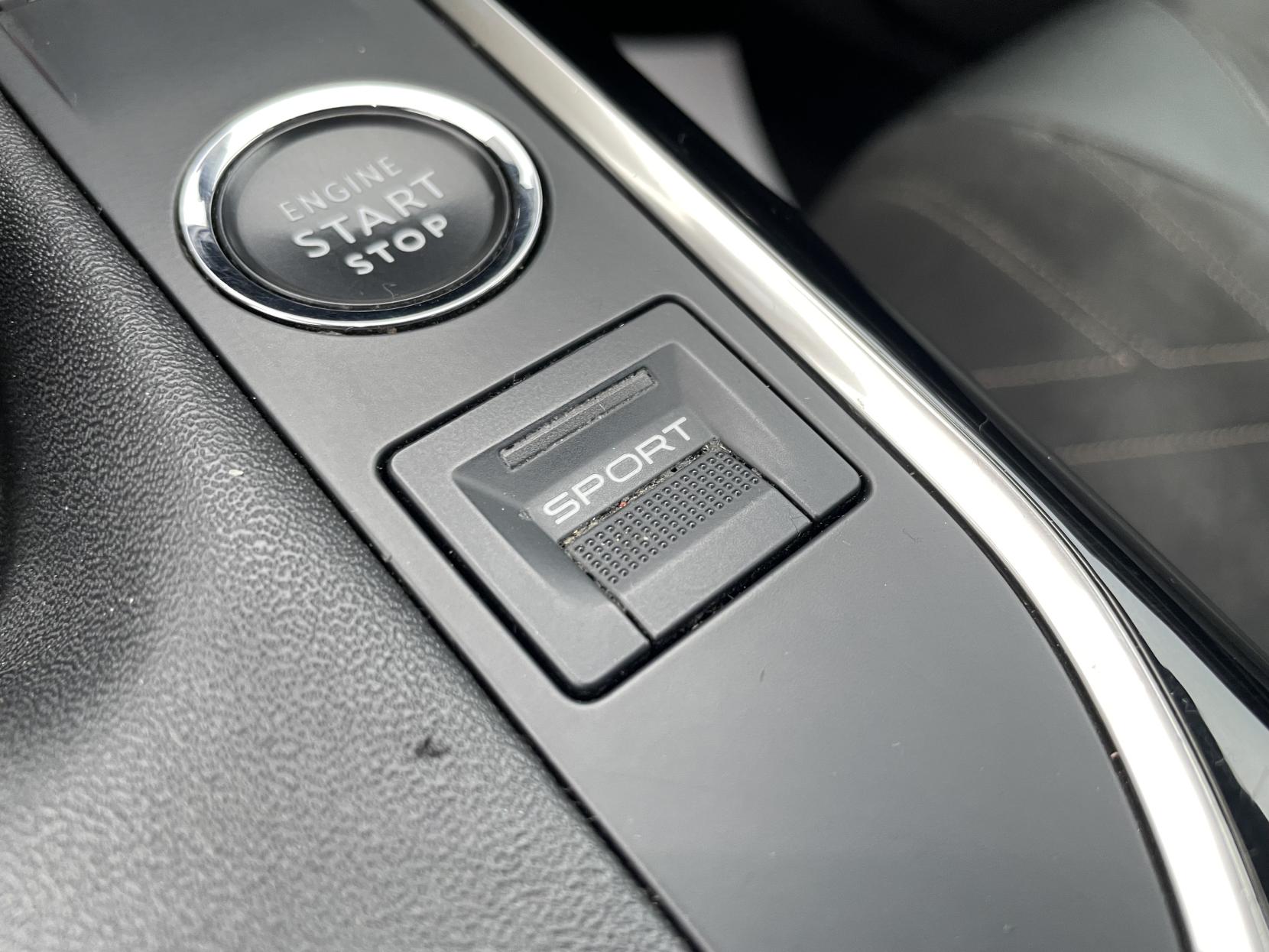 Peugeot 3008 1.2 PureTech GT SUV 5dr Petrol Manual Euro 6 (s/s) (130 ps)