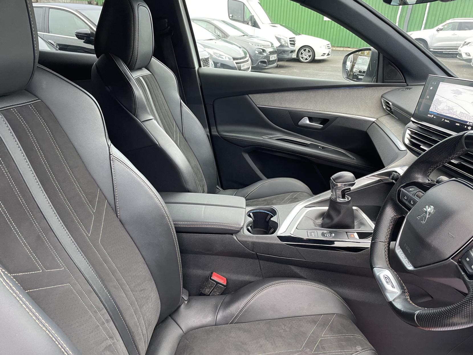 Peugeot 3008 1.2 PureTech GT SUV 5dr Petrol Manual Euro 6 (s/s) (130 ps)