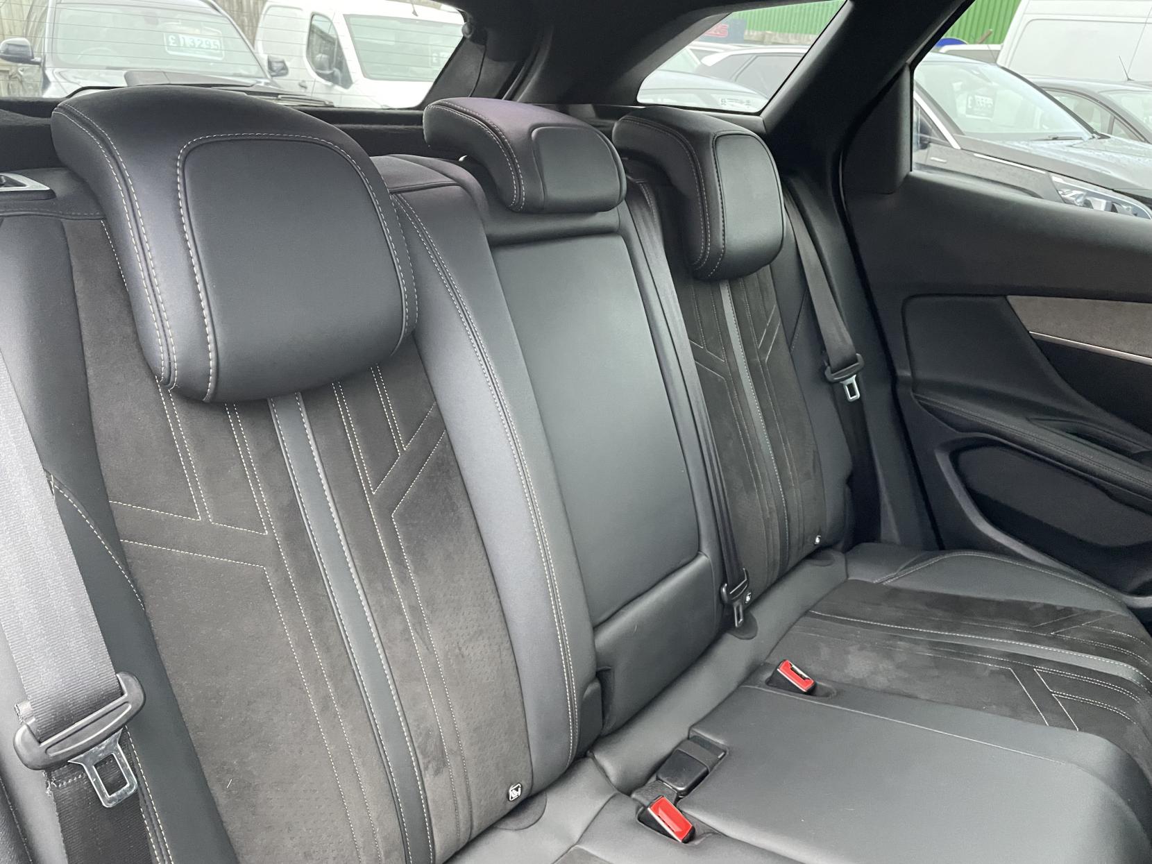 Peugeot 3008 1.2 PureTech GT SUV 5dr Petrol Manual Euro 6 (s/s) (130 ps)