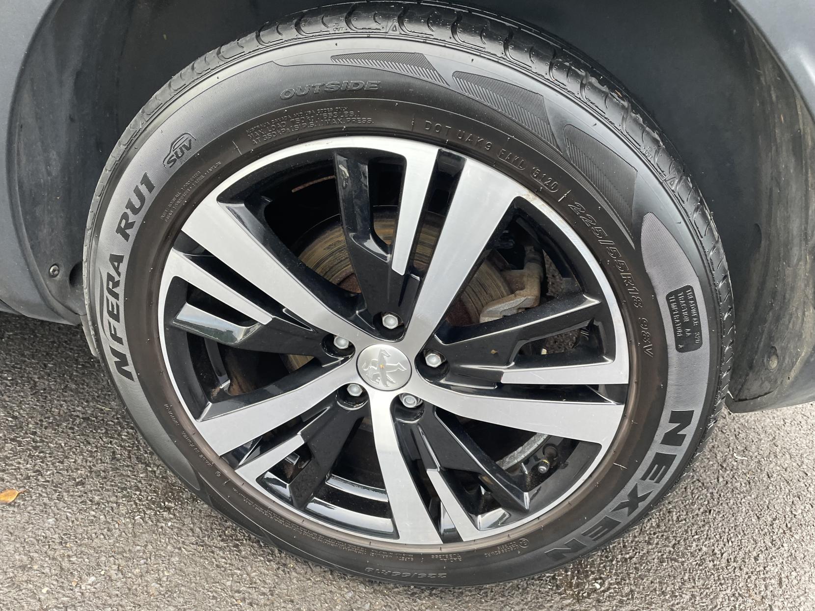 Peugeot 3008 1.2 PureTech GT SUV 5dr Petrol Manual Euro 6 (s/s) (130 ps)