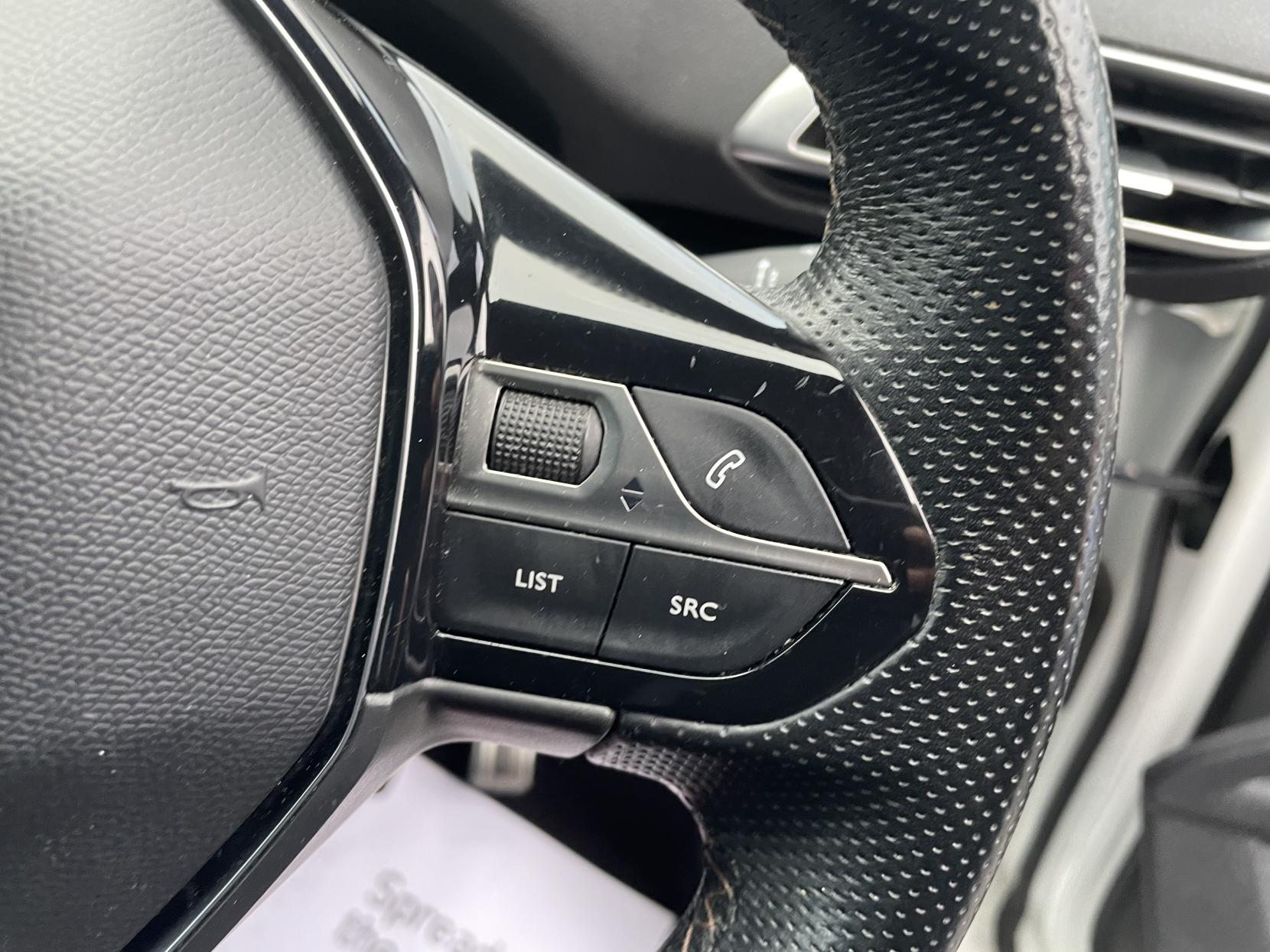 Peugeot 3008 1.2 PureTech GT SUV 5dr Petrol Manual Euro 6 (s/s) (130 ps)