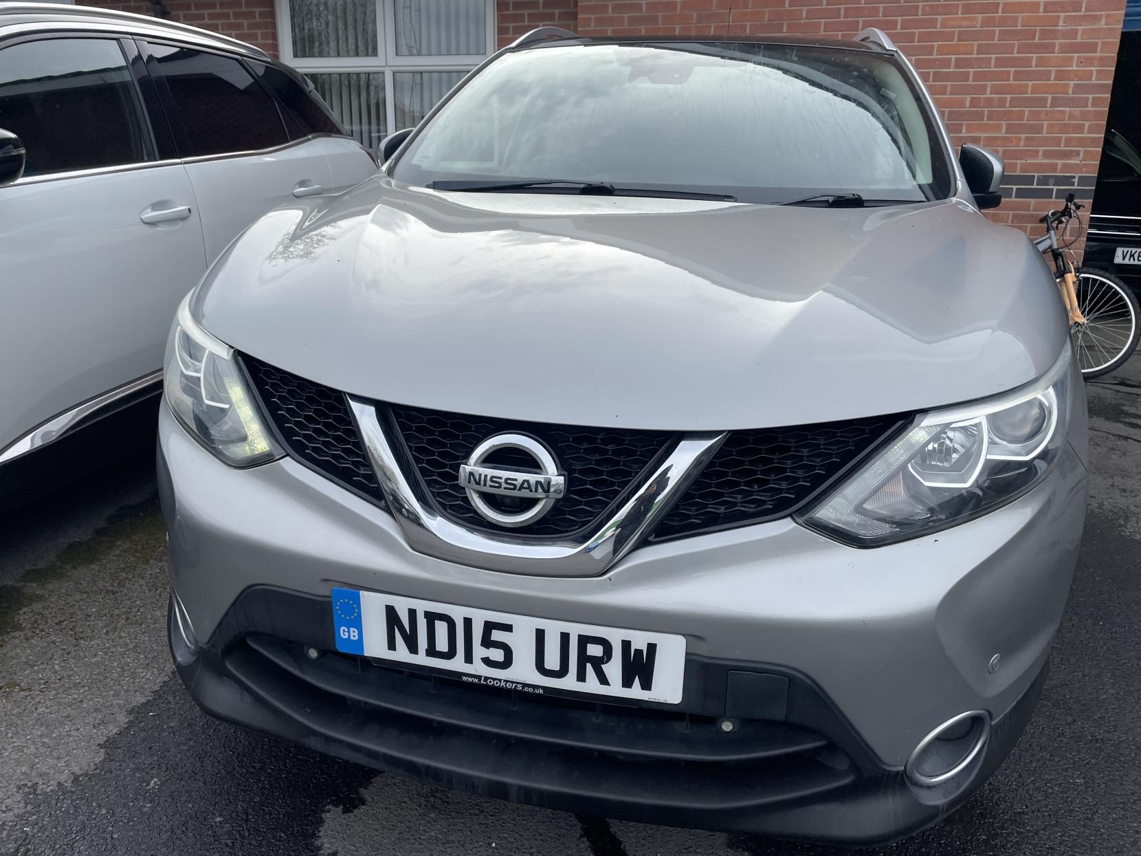 Nissan Qashqai 1.5 dCi n-tec+ SUV 5dr Diesel Manual 2WD Euro 5 (s/s) (110 ps)