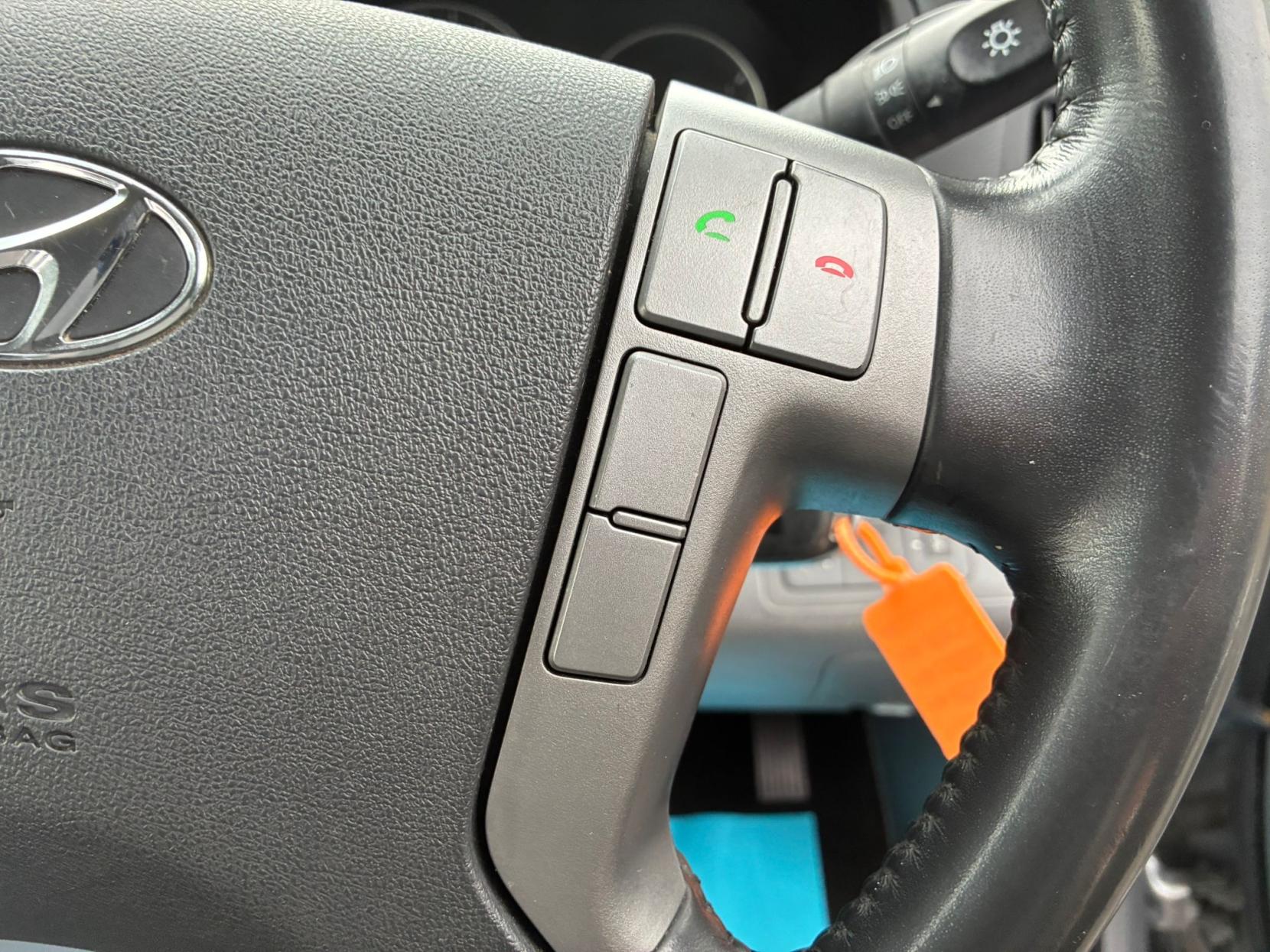 Hyundai i800 2.5 CRDi SE MPV 5dr Diesel Manual Euro 6 (136 ps)