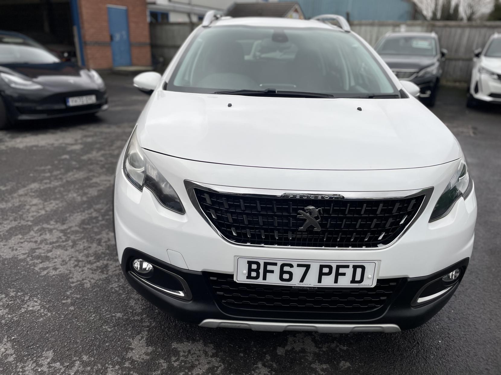 Peugeot 2008 1.2 PureTech Allure SUV 5dr Petrol Manual Euro 6 (82 ps)