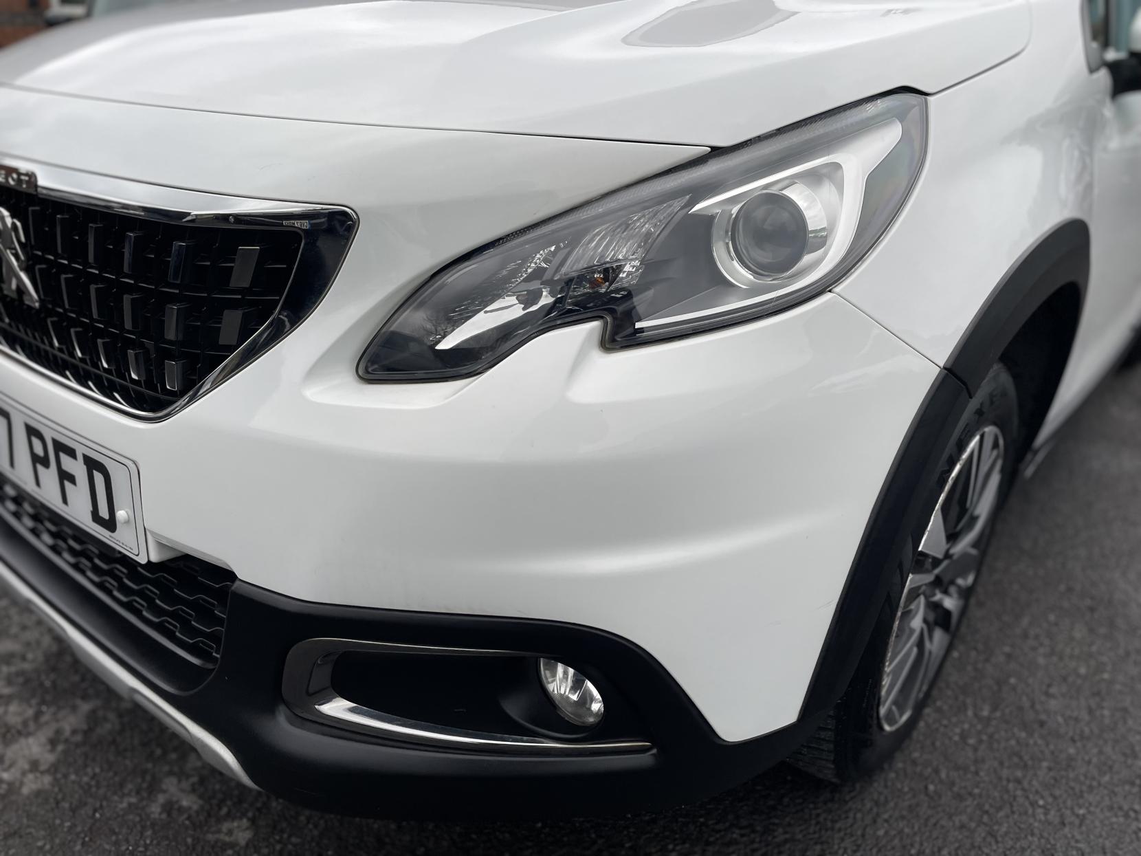 Peugeot 2008 1.2 PureTech Allure SUV 5dr Petrol Manual Euro 6 (82 ps)