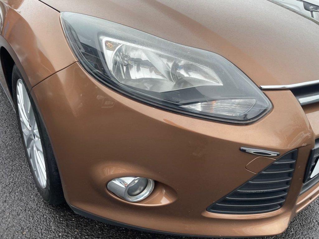 Ford Focus 1.0T EcoBoost Zetec Hatchback 5dr Petrol Manual Euro 5 (s/s) (125 ps)
