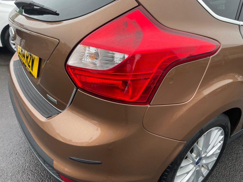 Ford Focus 1.0T EcoBoost Zetec Hatchback 5dr Petrol Manual Euro 5 (s/s) (125 ps)