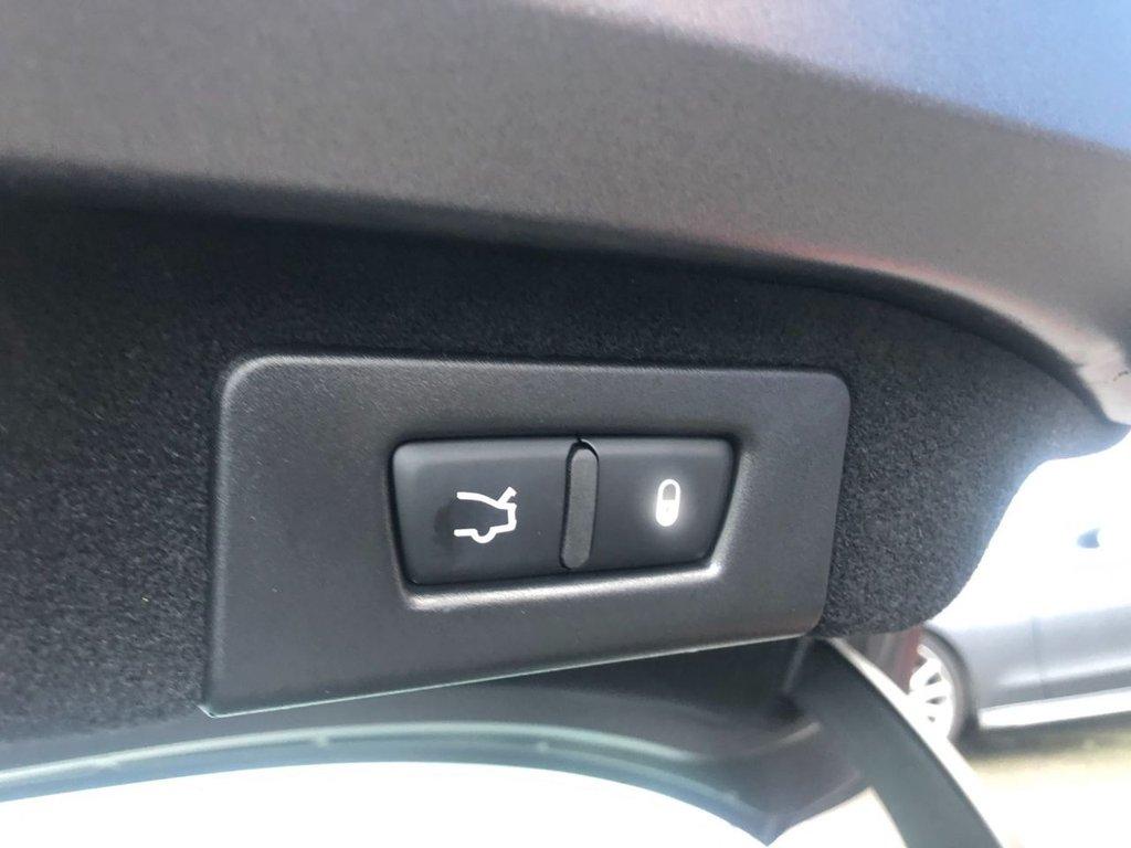 Maserati Ghibli 3.0D V6 Saloon 4dr Diesel ZF Euro 5 (s/s) (275 ps)